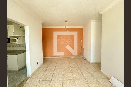 Sala de apartamento para alugar com 3 quartos, 78m² em São João Batista, Belo Horizonte