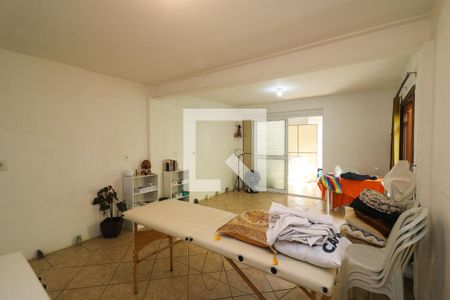 Sala 2 de casa para alugar com 4 quartos, 227m² em Azenha, Porto Alegre