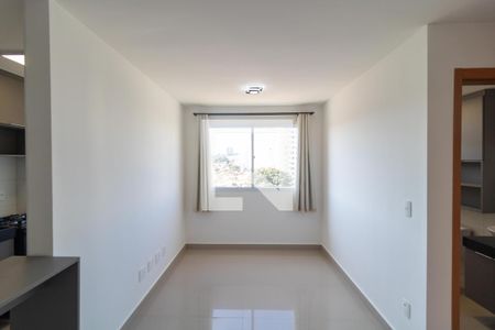 Salas de apartamento para alugar com 2 quartos, 45m² em Vila Satúrnia, Campinas