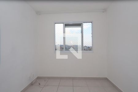 Quarto 1 de apartamento para alugar com 2 quartos, 32m² em Jardim Planalto, São Paulo