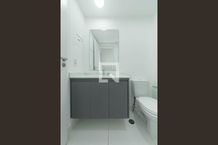 Banheiro Social de apartamento à venda com 2 quartos, 66m² em Santo Amaro, São Paulo