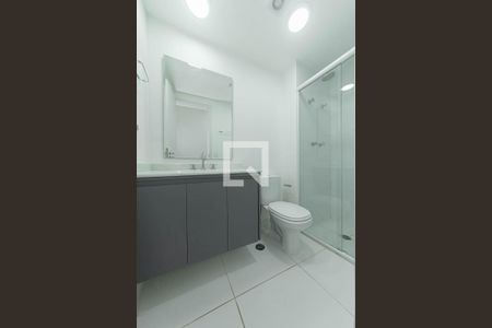 Banheiro Social de apartamento à venda com 2 quartos, 66m² em Santo Amaro, São Paulo