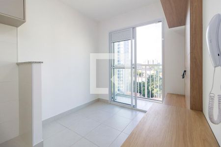 Sala de apartamento para alugar com 1 quarto, 32m² em Vila das Belezas, São Paulo