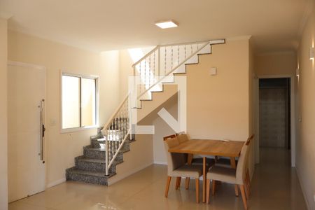 Sala de casa para alugar com 3 quartos, 140m² em Vila Zelina, São Paulo