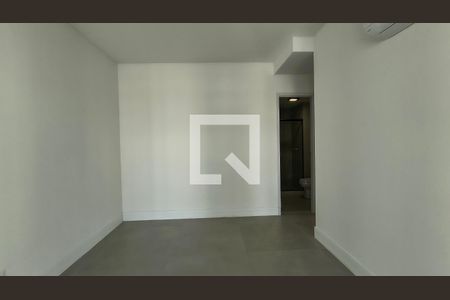 Suíte  de apartamento para alugar com 2 quartos, 84m² em Recreio dos Bandeirantes, Rio de Janeiro