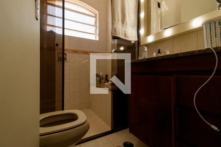 Banheiro da Suíte de casa à venda com 3 quartos, 111m² em Vila Isolina Mazzei, São Paulo