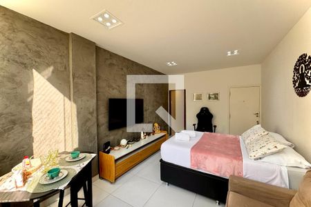 Apartamento para alugar com 2 quartos, 45m² em Leme, Rio de Janeiro