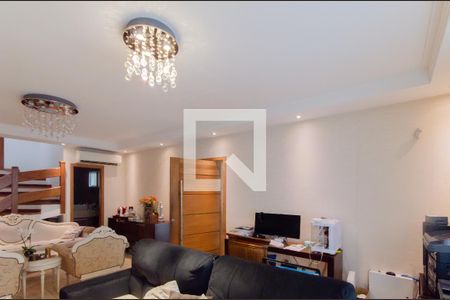 Sala de casa para alugar com 4 quartos, 260m² em Ipiranga, São Paulo