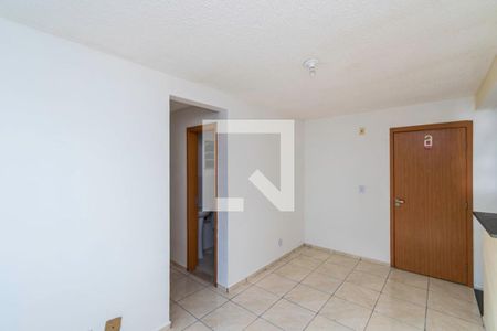 Sala de apartamento para alugar com 2 quartos, 47m² em Parada de Lucas, Rio de Janeiro