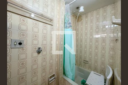 Banheiro 1 de casa para alugar com 4 quartos, 217m² em Pompeia, São Paulo