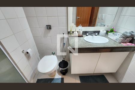 Banheiro  de apartamento para alugar com 1 quarto, 45m² em Barra, Salvador