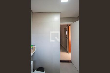 Banheiro 1 de casa para alugar com 4 quartos, 294m² em Vila Lemos, Campinas