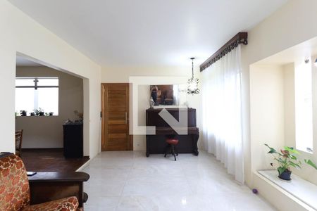 Casa à venda com 4 quartos, 284m² em Tucuruvi, São Paulo