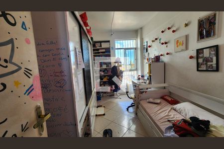 Quarto 1 de apartamento para alugar com 2 quartos, 75m² em Santo Agostinho, Salvador