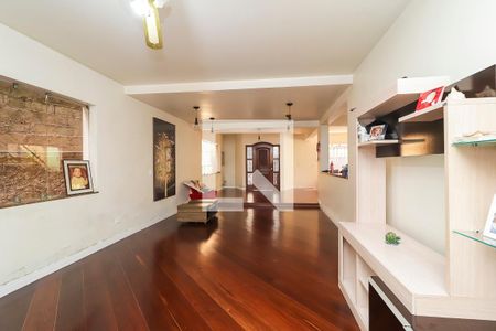 Sala 2 de casa à venda com 6 quartos, 672m² em Cidade Líder, São Paulo