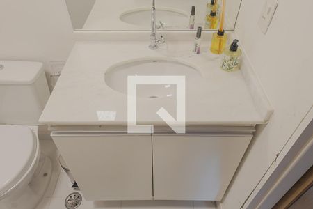 Banheiro de kitnet/studio para alugar com 1 quarto, 26m² em Pinheiros, São Paulo