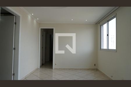 Sala de apartamento para alugar com 3 quartos, 68m² em Vila das Bandeiras, Guarulhos