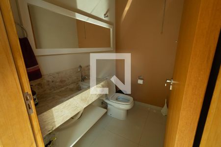 lavabo de casa de condomínio para alugar com 3 quartos, 307m² em Zona de Adensamento Restrito (zar), Jacareí