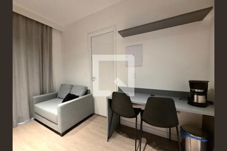 Sala/Cozinha de apartamento para alugar com 1 quarto, 25m² em Vila Nova Conceição, São Paulo