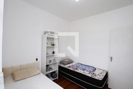 Quarto 1 de apartamento para alugar com 3 quartos, 116m² em João Pinheiro, Belo Horizonte