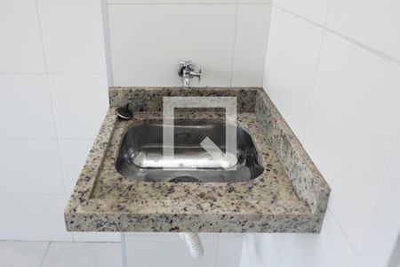 Sala/Cozinha  de apartamento para alugar com 2 quartos, 32m² em Colônia (zona Leste), São Paulo