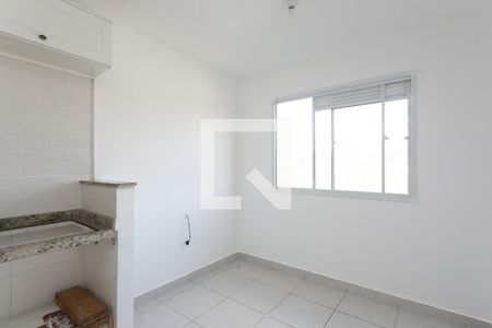 Sala/Cozinha  de apartamento para alugar com 2 quartos, 32m² em Colônia (zona Leste), São Paulo