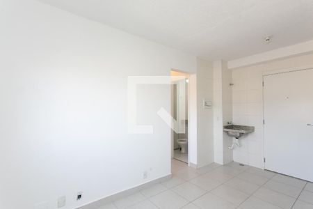 Sala/Cozinha  de apartamento para alugar com 2 quartos, 32m² em Colônia (zona Leste), São Paulo