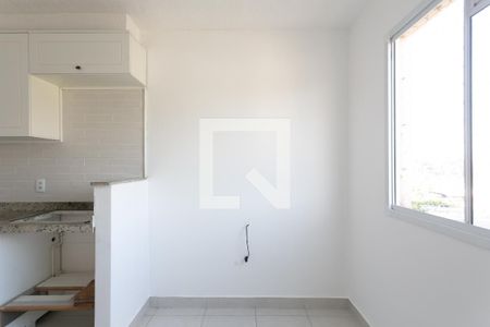 Sala/Cozinha  de apartamento para alugar com 2 quartos, 32m² em Colônia (zona Leste), São Paulo