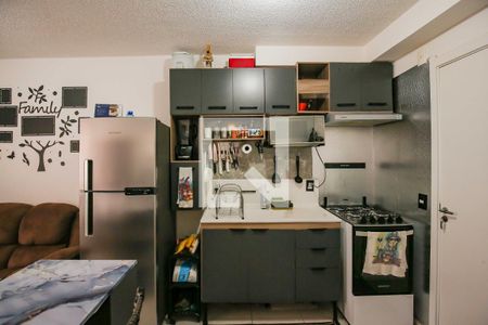 Sala - Cozinha - Lavanderia de apartamento para alugar com 2 quartos, 32m² em Jardim Celeste, São Paulo