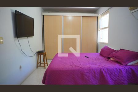 Quarto 1 de apartamento à venda com 3 quartos, 96m² em Santo Antônio, Porto Alegre