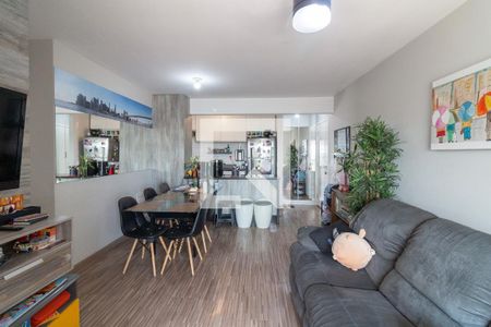 Sala de apartamento para alugar com 3 quartos, 72m² em Cidade São Francisco, São Paulo