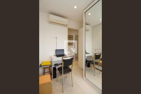 Quarto de apartamento à venda com 3 quartos, 89m² em Perdizes, São Paulo