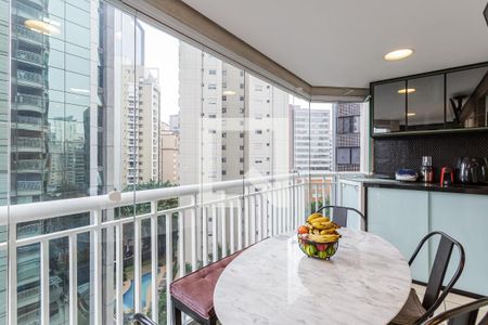 Varanda de apartamento para alugar com 1 quarto, 43m² em Vila Olímpia, São Paulo
