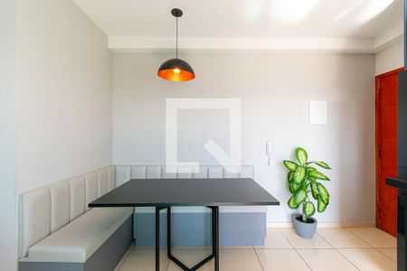 Sala de apartamento para alugar com 2 quartos, 43m² em Jardim Marília, São Paulo