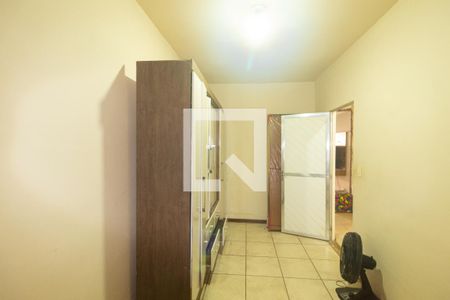 Quarto 1 de casa para alugar com 2 quartos, 80m² em Paciência, Rio de Janeiro