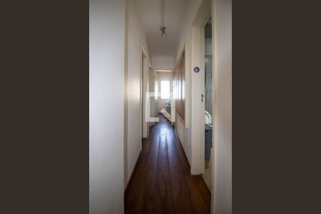 Corredor de apartamento para alugar com 3 quartos, 72m² em Vila Andrade, São Paulo