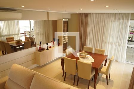 Sala de apartamento para alugar com 4 quartos, 242m² em Chácara Santo Antônio (zona Leste), São Paulo