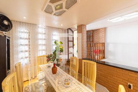 Sala de Jantar de casa à venda com 3 quartos, 250m² em Itaquera, São Paulo