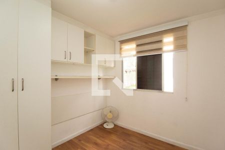 Quarto 2 de apartamento para alugar com 2 quartos, 41m² em Vila Regina, São Paulo