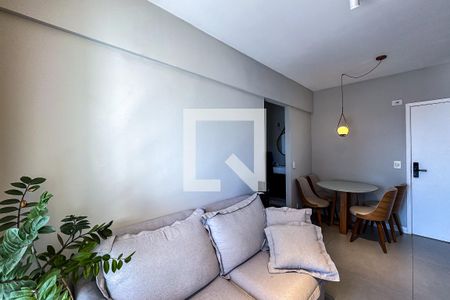 Sala de apartamento para alugar com 1 quarto, 40m² em Vila Regente Feijó, São Paulo
