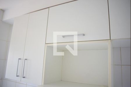 Cozinha - Armários de apartamento para alugar com 2 quartos, 49m² em Campos Elísios, Ribeirão Preto