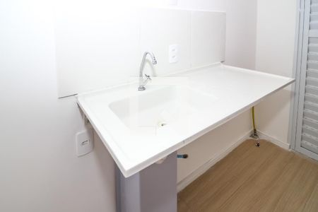 Sala / Cozinha de apartamento para alugar com 2 quartos, 30m² em Água Branca, São Paulo