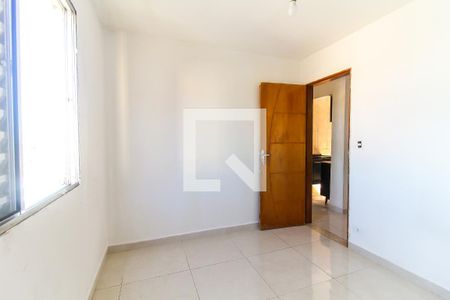 Quarto 1 de apartamento para alugar com 2 quartos, 42m² em Itaquera, São Paulo