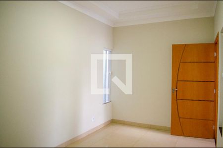 Casa para alugar com 3 quartos, 150m² em Residencial Sao Leopoldo Complemento, Goiânia