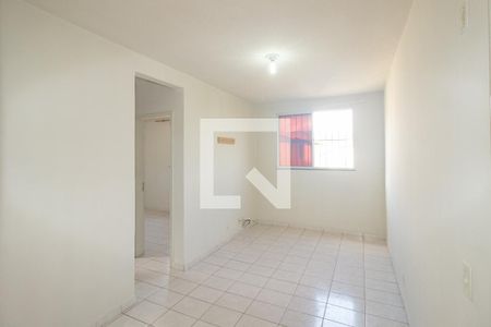 Sala de apartamento para alugar com 2 quartos, 45m² em Paciência, Rio de Janeiro