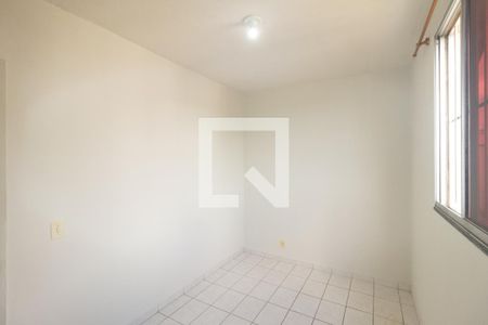 Quarto 1 de apartamento para alugar com 2 quartos, 45m² em Paciência, Rio de Janeiro