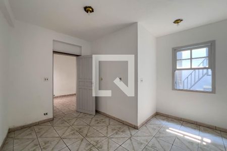 Quarto 1 de casa para alugar com 2 quartos, 60m² em Vila São José, São Paulo