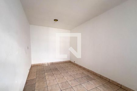 Quarto 2 de casa para alugar com 2 quartos, 60m² em Vila São José, São Paulo