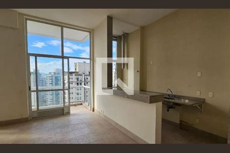 Apartamento à venda com 2 quartos, 74m² em Barra da Tijuca, Rio de Janeiro