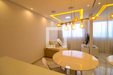 Sala  de apartamento à venda com 2 quartos, 41m² em Parque Esmeralda, São Paulo